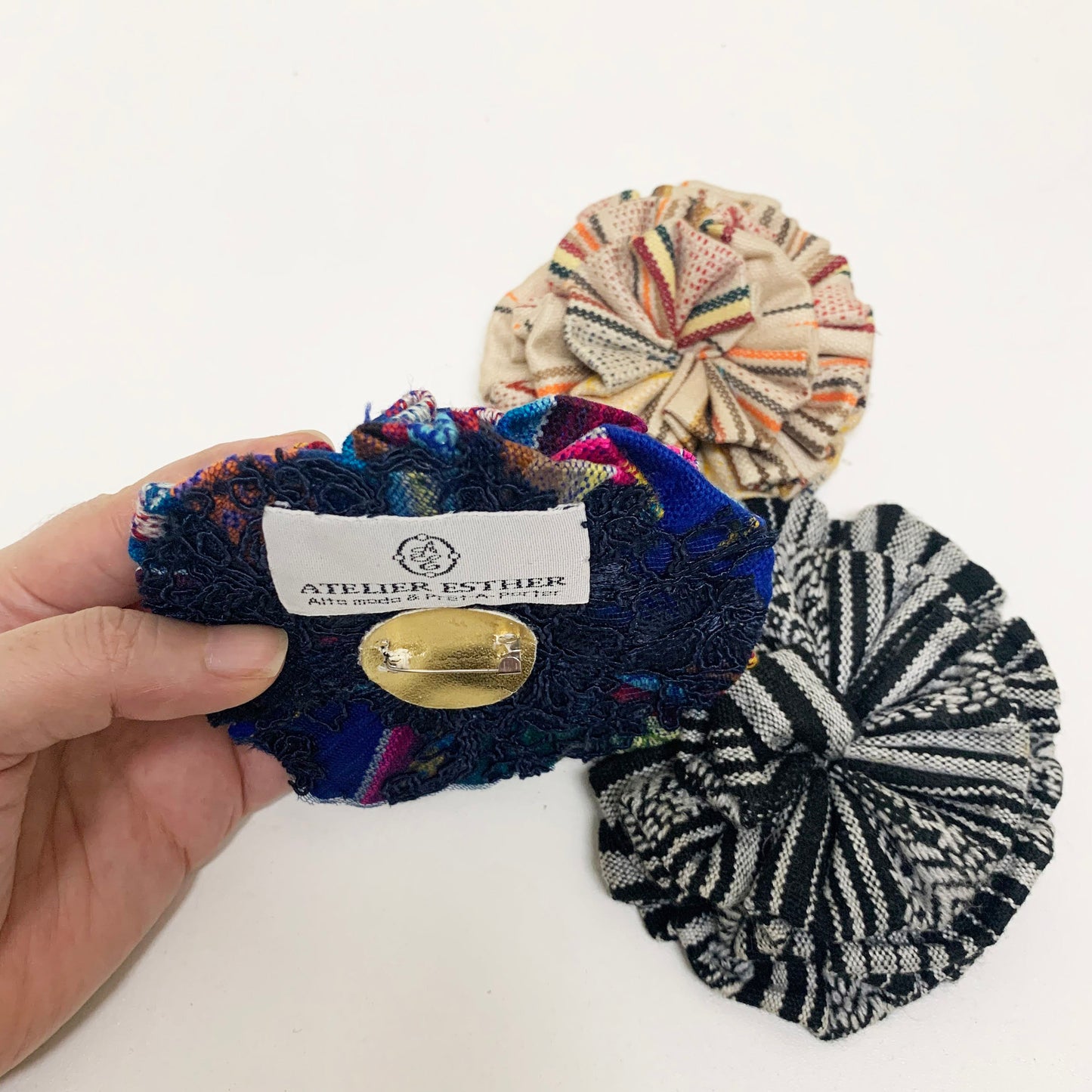 Broches de Flor para la Ropa en Tela - Mi TIerra