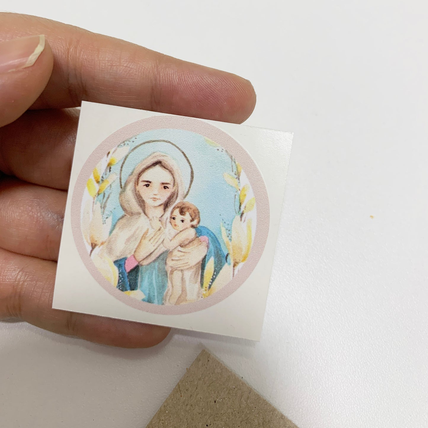 Bajo Pedido - Sticker de Vinil 4.5cm Diametro - Pack x 20+