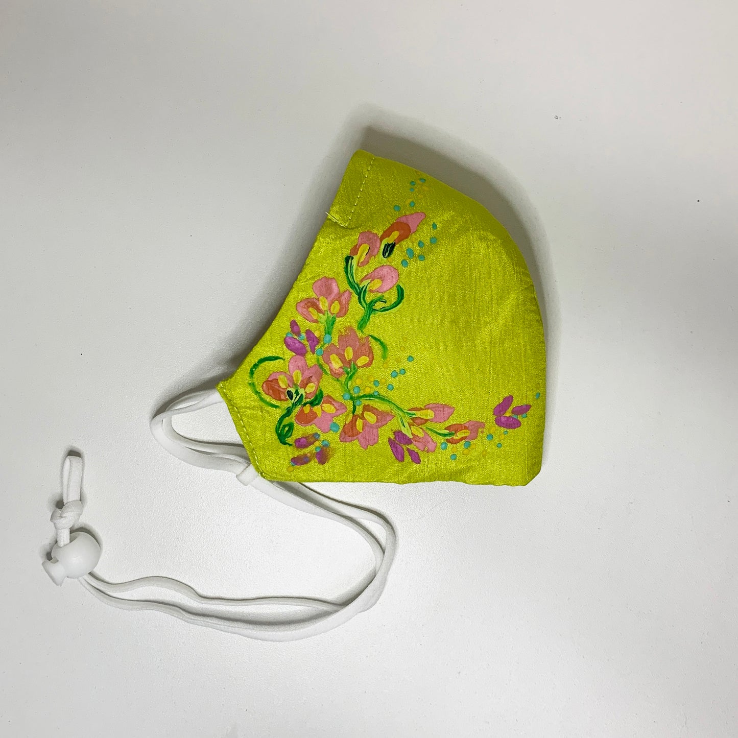 Mascarilla Anatómica de tela Pintada a mano con elástico largo - Edición Limitada