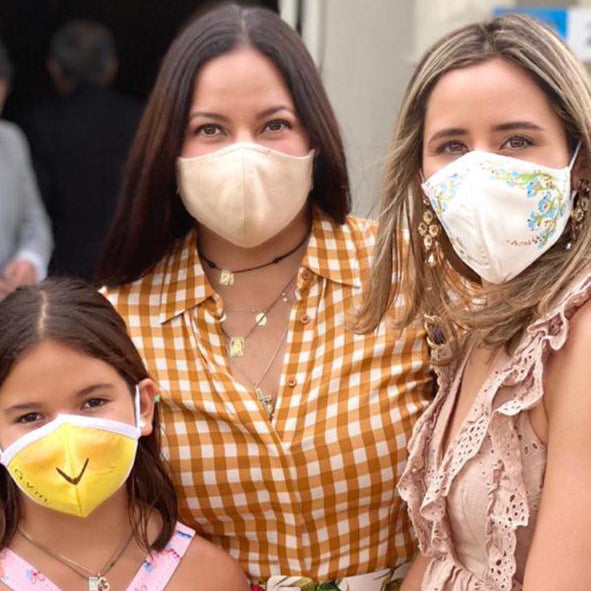 Mascarilla Anatómica de Tela Elástico Largo - Los Básicos