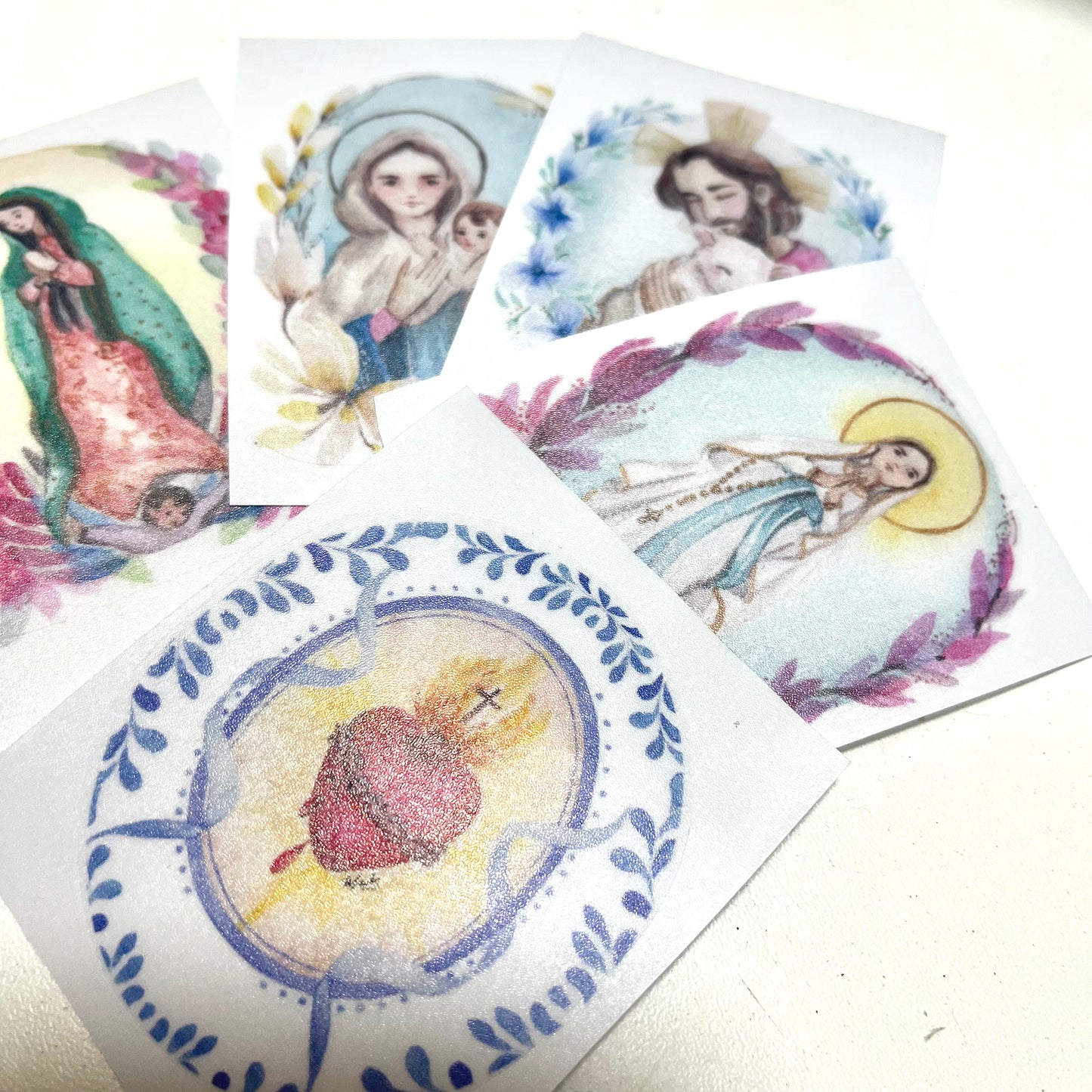 Virgen Desatanudos - Set de 5 Stickers de Vinil Transparente
